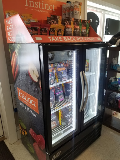 Pet Supply Store «Alpha-Dog Pet Centers, L.L.C.», reviews and photos, 46370 Middle Ridge Rd, Amherst, OH 44001, USA