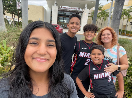 Movie Theater «Regal Cinemas Southland Mall 16», reviews and photos, 20505 S Dixie Hwy, Cutler Bay, FL 33189, USA