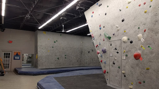 Rock Climbing Gym «Central Rock Gym», reviews and photos, 127 Smith Pl, Cambridge, MA 02138, USA