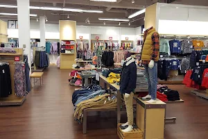 Banana Republic Factory Store image