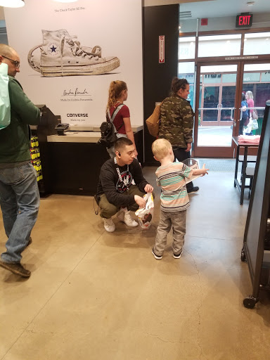 Shoe Store «Converse Factory Store», reviews and photos, 1001 N Arney Rd # 832, Woodburn, OR 97071, USA