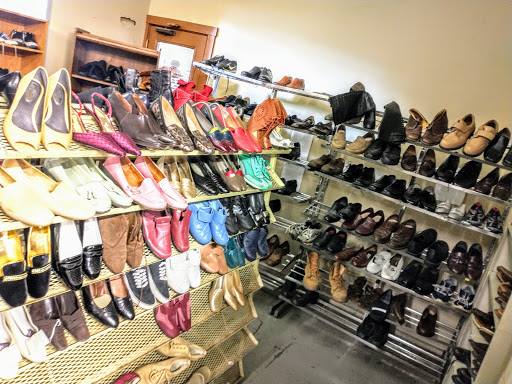 Thrift Store «Louisville Thrift Store», reviews and photos, 2540 W Main St, Louisville, KY 40212, USA