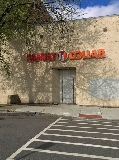 Dollar Store «FAMILY DOLLAR», reviews and photos, 1445 Hancock St, Quincy, MA 02169, USA