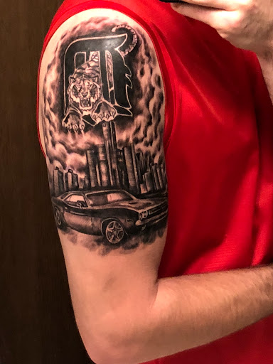 Tattoo Shop «studio SEVEN tattoos», reviews and photos, 36200 Groesbeck Hwy, Charter Twp of Clinton, MI 48035, USA