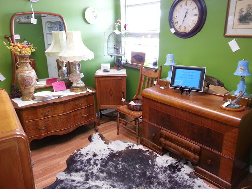 Furniture Store «Heartland Treasures», reviews and photos, 5153 US Hwy 27 S, Sebring, FL 33870, USA