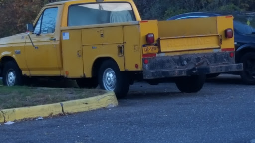 Grocery Store «Fifth Avenue Village Market», reviews and photos, 1389 5th Ave #1, Bay Shore, NY 11706, USA