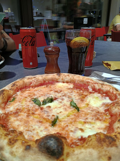 Evó Pizza Napoletana 2.0 in Settimo Torinese, Città Metropolitana di Torino