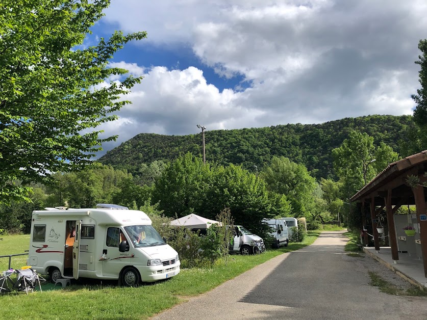 Camping Les Chapelains à Saillans (Drôme 26)