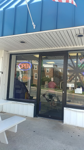 Donut Shop «Fractured Prune», reviews and photos, 8705 Harford Rd, Parkville, MD 21234, USA