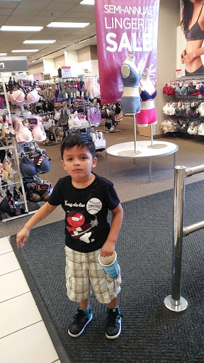 Department Store «Sears», reviews and photos, 5080 N Montclair Plaza Ln, Montclair, CA 91763, USA