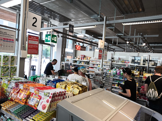 Rezensionen über Coop Supermarkt Zürich Hirzenbachstrasse in Zürich - Supermarkt