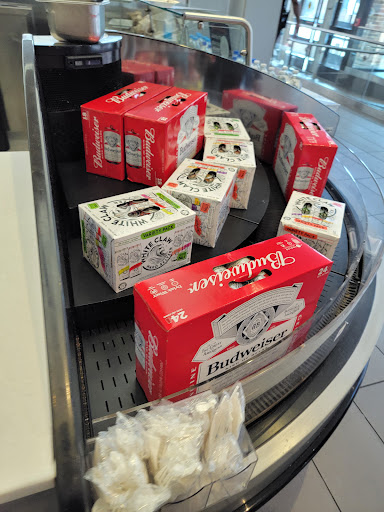 Convenience Store «Walgreens», reviews and photos, 801 7th St NW, Washington, DC 20001, USA