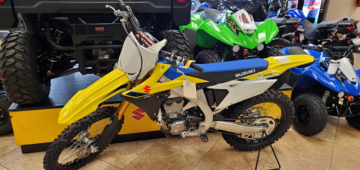 Suzuki Motorcycle Dealer «Suzuki of Carol Stream», reviews and photos, 106 N Schmale Rd, Carol Stream, IL 60188, USA