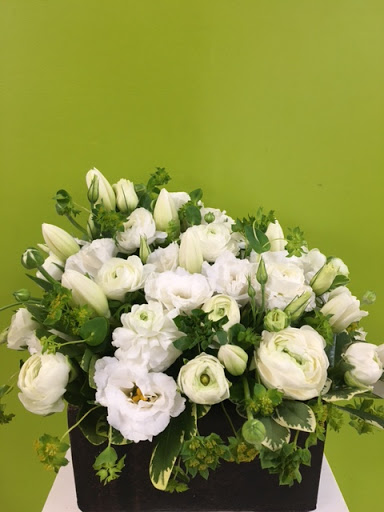 Florist «Sweet William & Thyme», reviews and photos, 19 E Railroad Ave, Jamesburg, NJ 08831, USA