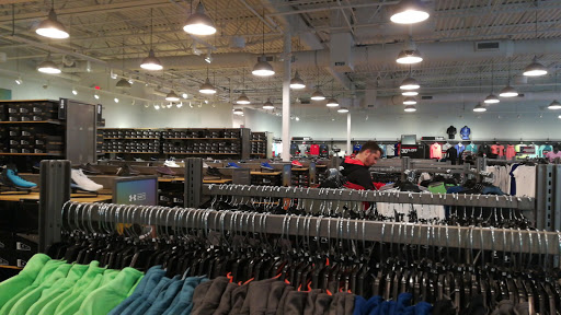 Clothing Store «Under Armour Factory House», reviews and photos, 5524 New Fashion Way #400, Charlotte, NC 28278, USA