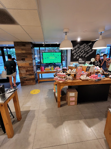 Cosmetics Store «Lush», reviews and photos, 1001 Aliceanna St, Baltimore, MD 21202, USA