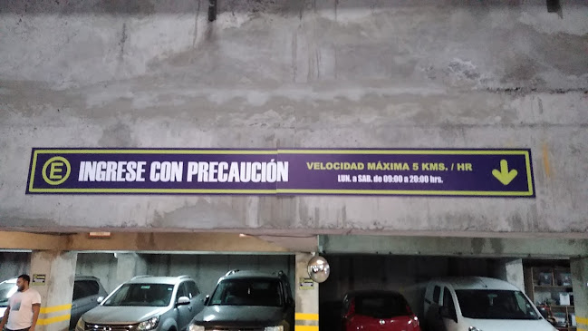 Opiniones de Estacionamiento Gadiel en Maipú - Aparcamiento