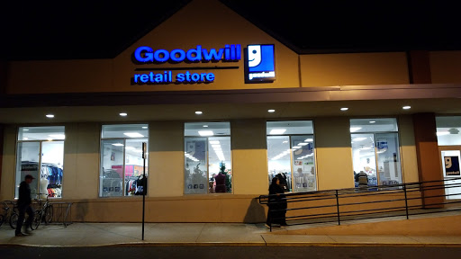 Thrift Store «Goodwill Retail Store & Donation Center», reviews and photos