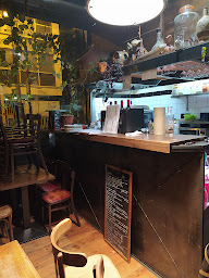 Photo n°86 de Colchide à Paris ()