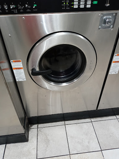 Laundromat «Launderland», reviews and photos, 929 W Duarte Rd, Monrovia, CA 91016, USA