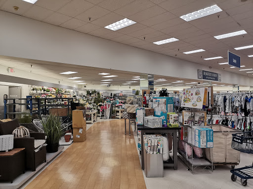 Department Store «Marshalls», reviews and photos, 3855 E Foothill Blvd, Pasadena, CA 91107, USA