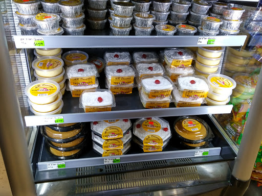 Clothing Store «GoodWill», reviews and photos, 1356 E Vine St, Kissimmee, FL 34744, USA