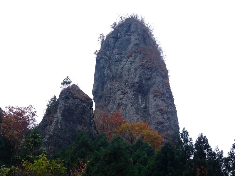 高立の一本岩