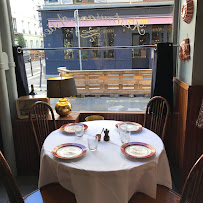 Atmosphère du Restaurant français ASTIER à Paris - n°2
