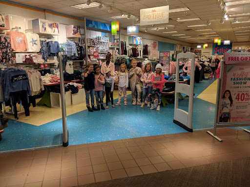 Shopping Mall «Columbia Mall», reviews and photos, 2800 S Columbia Rd, Grand Forks, ND 58201, USA