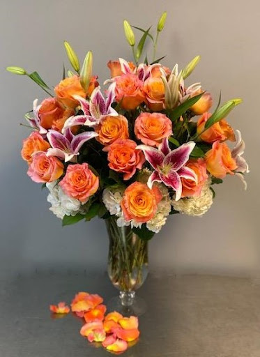 Florist «Stems Florist», reviews and photos, 210 St Francois St, Florissant, MO 63031, USA