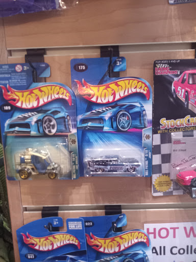 Surplus Store «Moyock Military Surplus», reviews and photos, 955 Caratoke Hwy, Moyock, NC 27958, USA