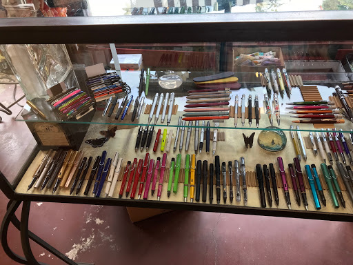 Stationery Store «Two Hands Paperie», reviews and photos, 803 Pearl St, Boulder, CO 80302, USA