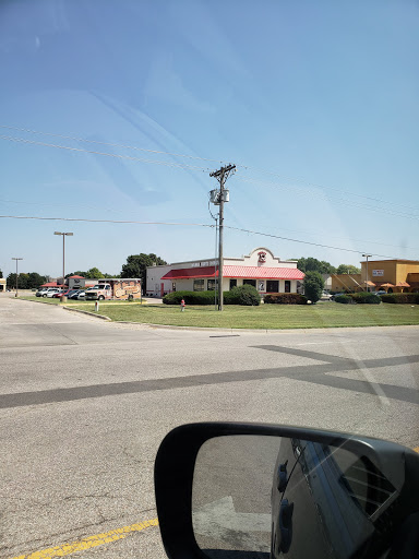 Donut Shop «Hurts Donut», reviews and photos, 7010 W 21st St, Wichita, KS 67205, USA
