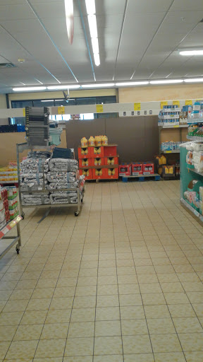 Supermarket «ALDI», reviews and photos, 15111 Woodward Ave, Highland Park, MI 48203, USA