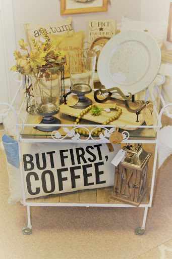 Used Furniture Store «Consign Design Interior», reviews and photos, 5556 Atlanta Hwy, Flowery Branch, GA 30542, USA