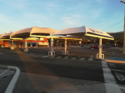 Carrefour Drive Ollioules à Ollioules
