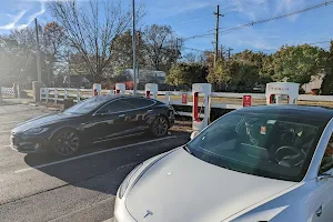 Tesla Supercharger image