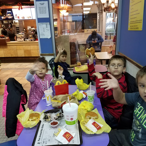 Shopping Mall «Southland Shopping Plaza», reviews and photos, 1339 S Byrne Rd, Toledo, OH 43614, USA