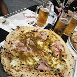 Photo n°2 de l'avis de Luisa.r fait le 13/09/2023 à 11:11 sur le  L' Antica Pizzeria da Michele à Genoa