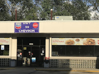 Chevron/ R & E Chicken & Poboy - Photo 6 - Car repair in Mandeville, LA, Mandeville