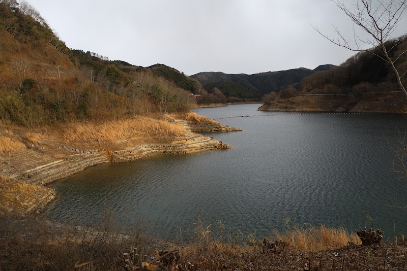 ひなち湖