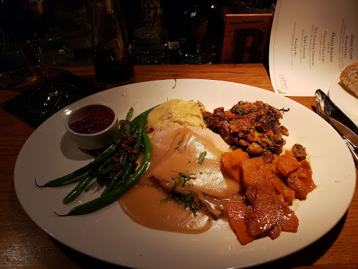 Shopping Mall «The Shops at Somerset Square», reviews and photos, 140 Glastonbury Blvd, Glastonbury, CT 06033, USA