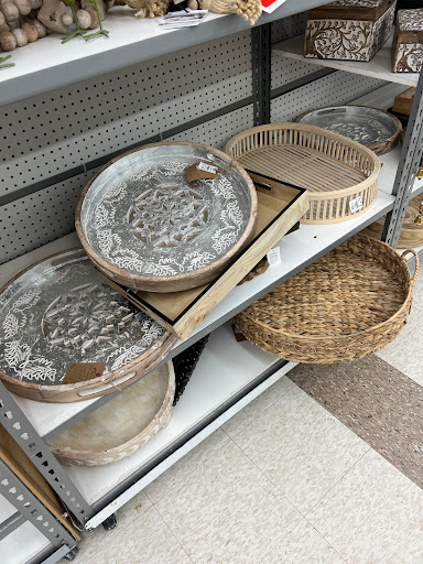 Home Goods Store «Tuesday Morning», reviews and photos, 1614 Norton Rd, Stow, OH 44224, USA