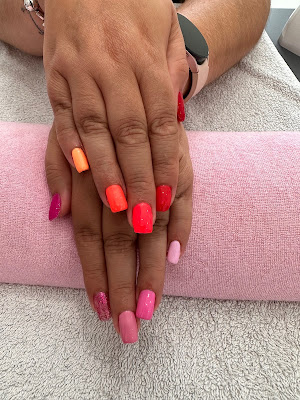 Nailsbycam44 à Chauve