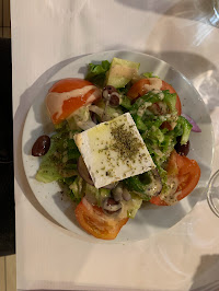 Salade grecque du Restaurant grec Taverne Grecque à Paris - n°1
