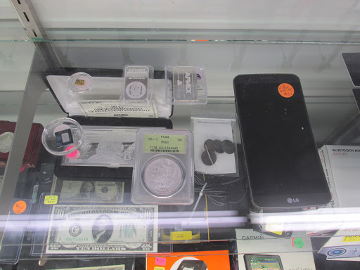 Pawn Shop «Quakertown Cash Traders», reviews and photos, 585-5 S West End Blvd, Quakertown, PA 18951, USA