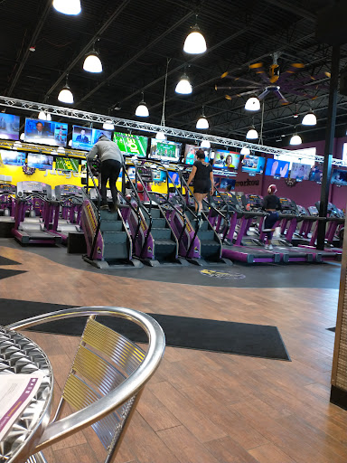 Gym «Planet Fitness», reviews and photos, 709 E Capitol Dr, Milwaukee, WI 53212, USA