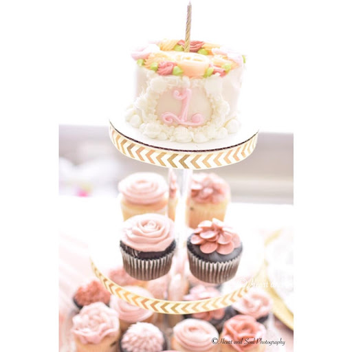 Bakery «Mulberries Cake Shop», reviews and photos, 2027 E Colfax Ave, Denver, CO 80206, USA