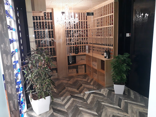 Información y opiniones sobre Restaurante Gastrotaberna Lacava de Ciudad Real