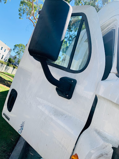 Cln Mobile Auto & Truck Glass Repair & Replacement image